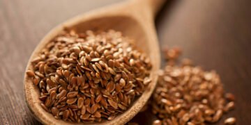 فوائد حب الرشاد للعين