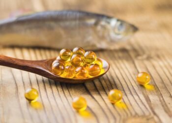 متى يبدأ مفغول أوميغا 3 للشعر